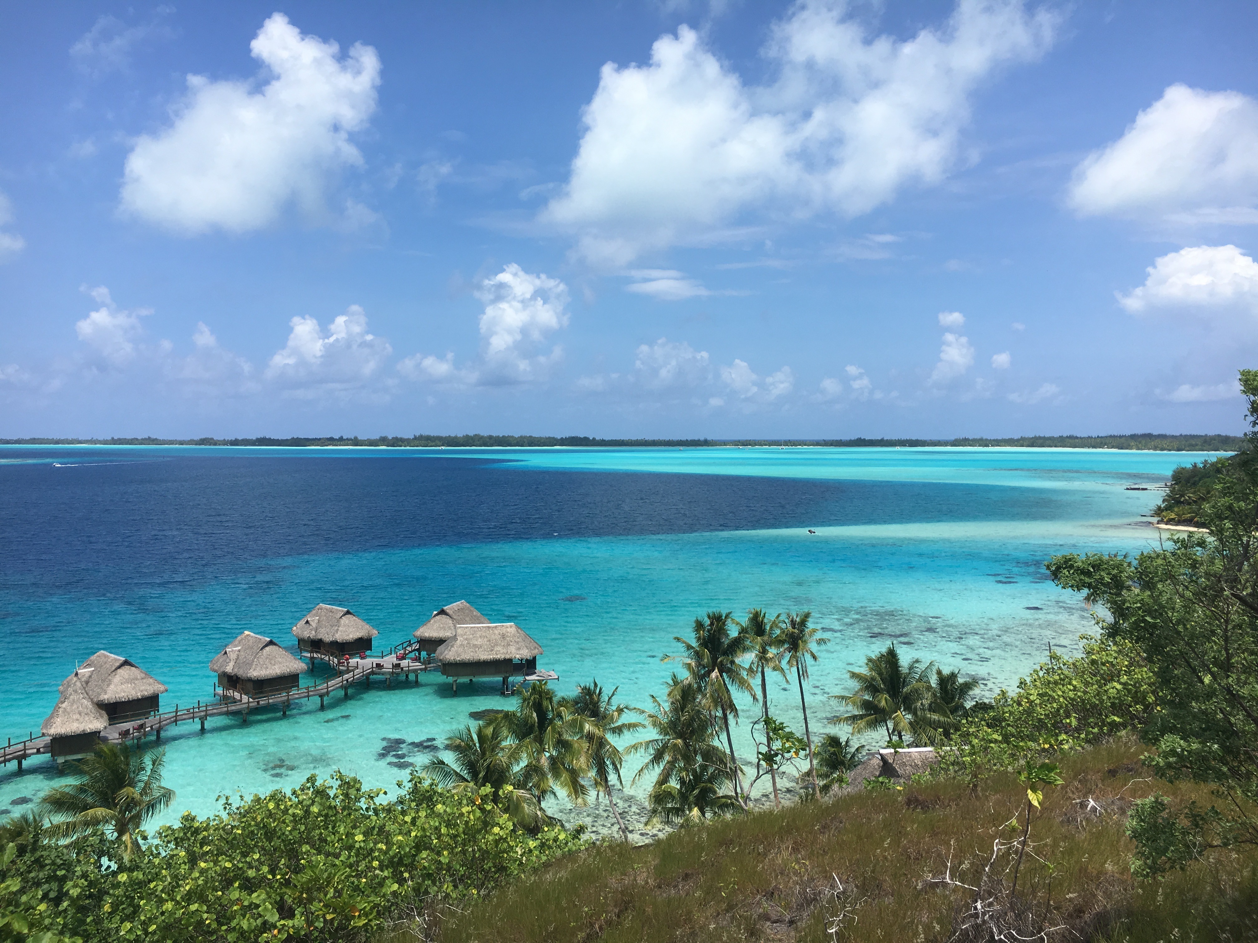 Over-water bungalows Sofitel Moorea 
